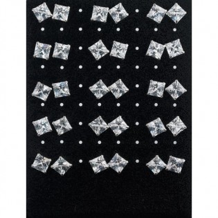 Ασημένιο καρφωτό σκουλαρίκι με λευκή πέτρα 7mm